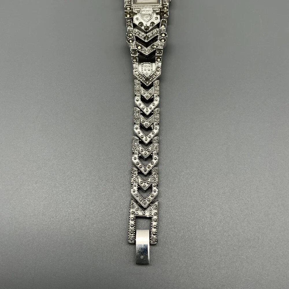 Vintage Oleg Cassini Womens Watch 18mm Marcasite Silver Tone New Battery 7.25